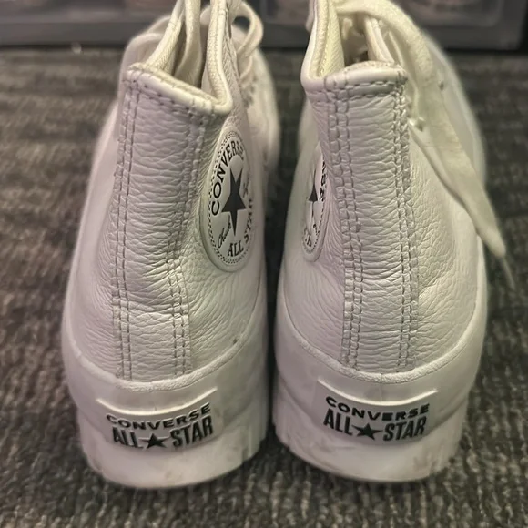 Converse - Picture 4 of 5